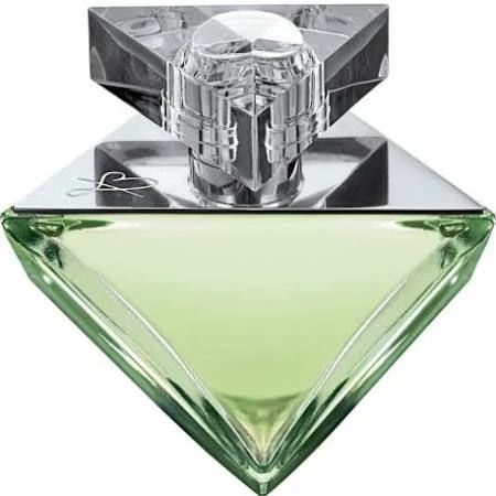 Britney Spears Believe Eau De Parfum 30ml Spray 3 Britney Spears Believe Eau De Parfum 30ml Spray